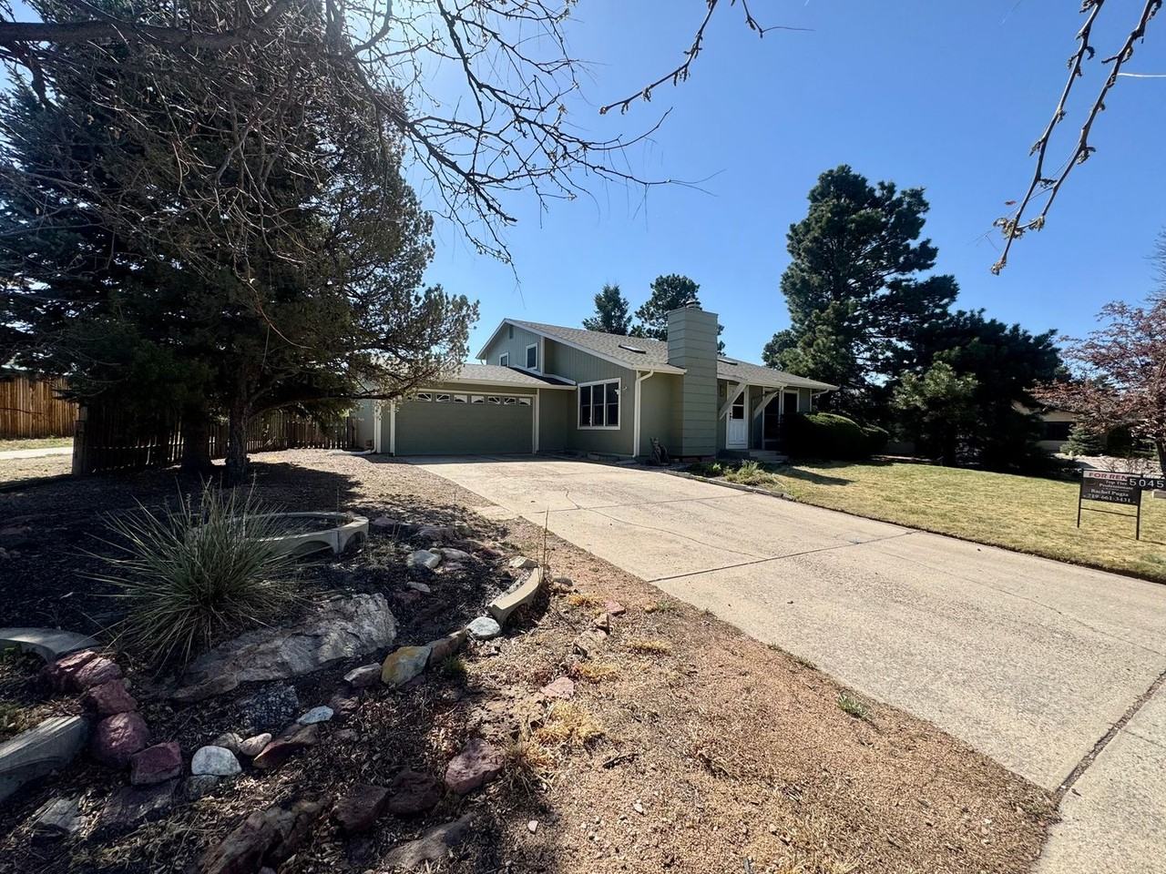 5045 Escapardo Way - Photo 2 of 43