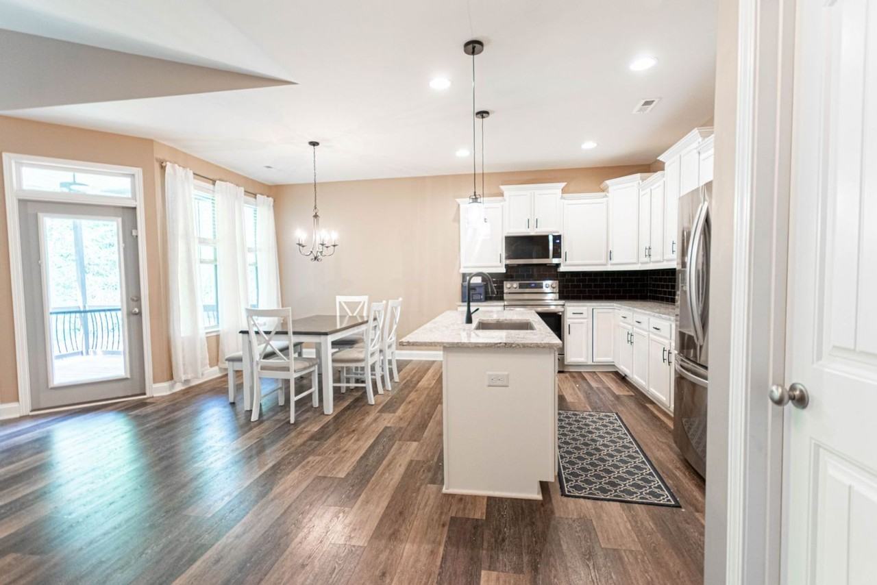 409 Trillium Creek Ct - Photo 2 of 12