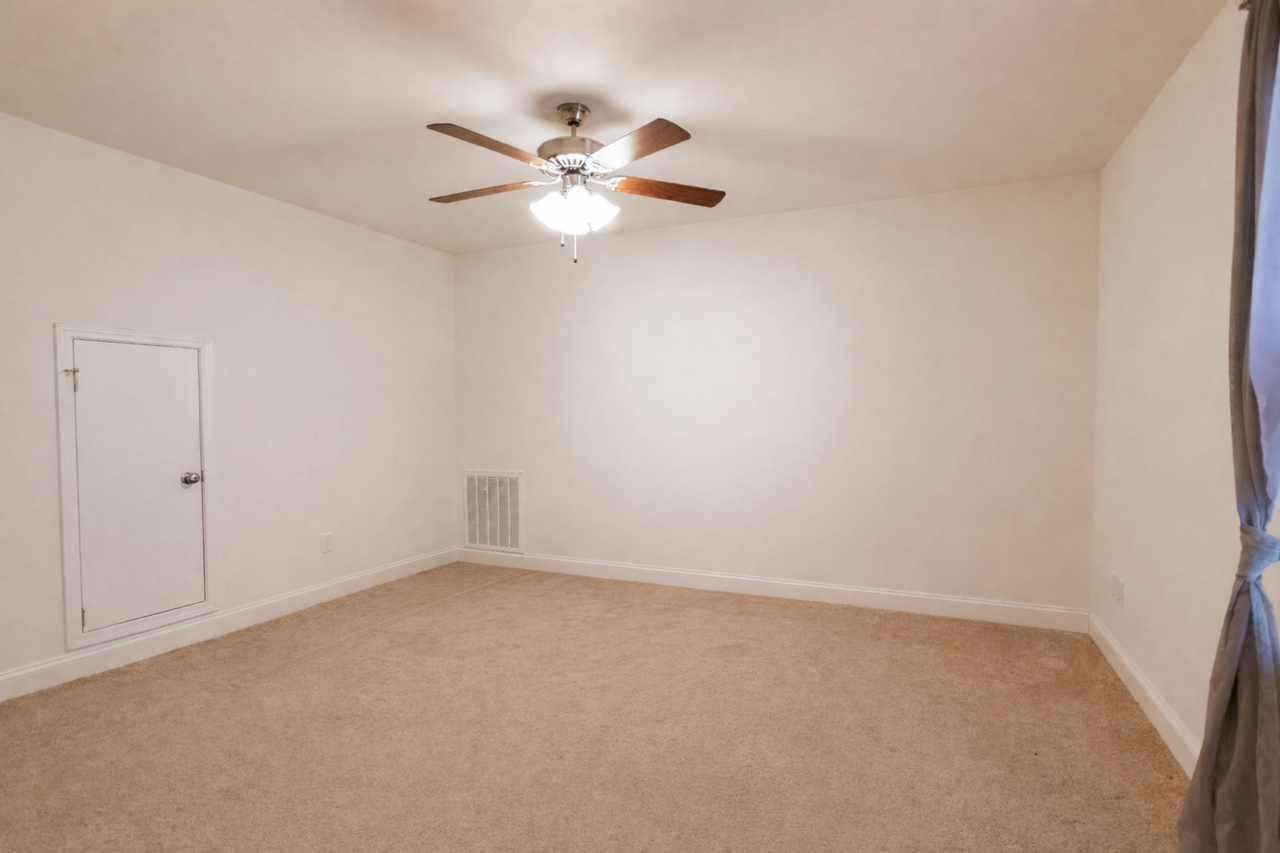 409 Trillium Creek Ct - Photo 6 of 12