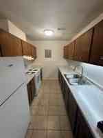 featured image of 1422 Drake Dr