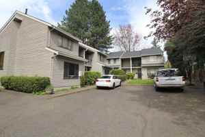 featured image of 2747 Sw Troy St