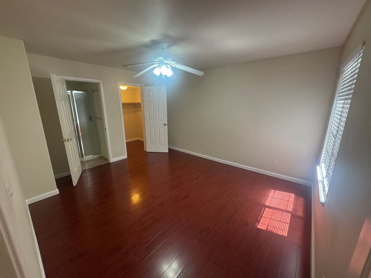 2083 5th St - Photo 5 of 13