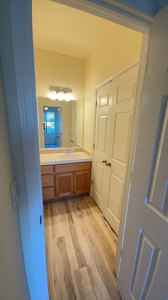 2315 Glacier Pl #A - Photo 5 of 8
