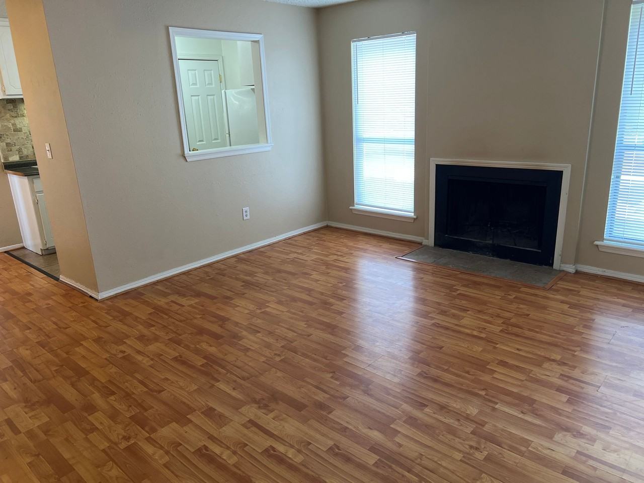 1200 N Cedar Ave #312 - Photo 5 of 29