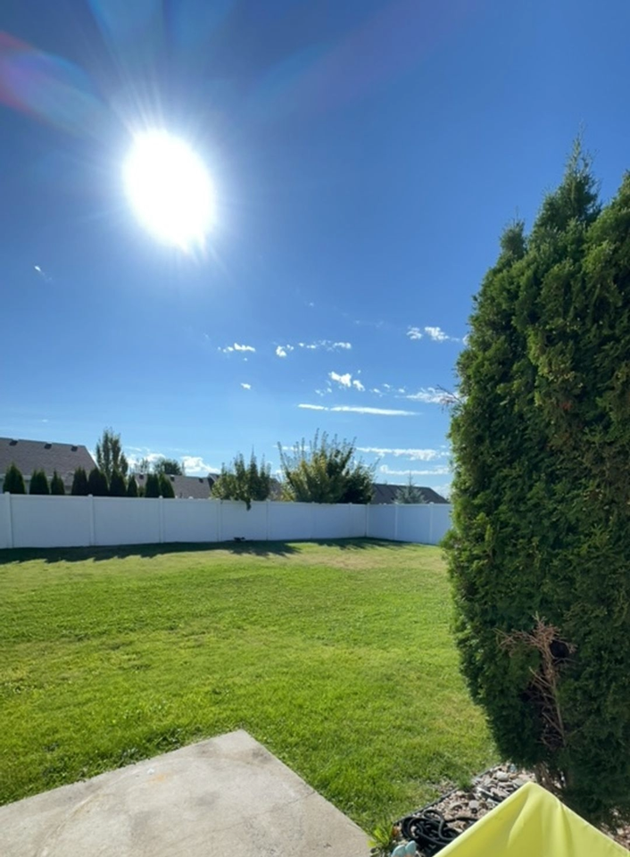 2626 N Glidden St #B - Photo 3 of 23