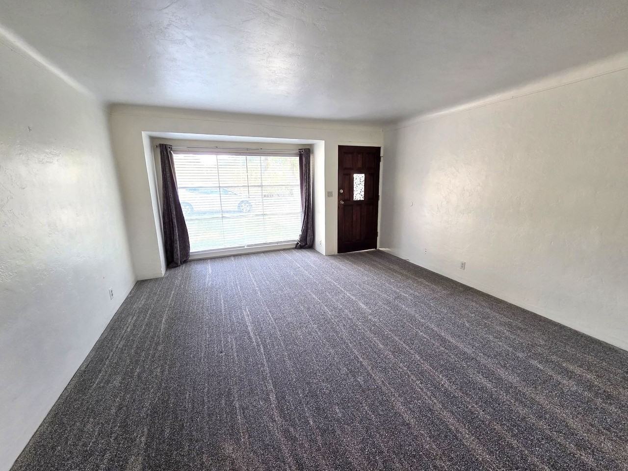 195 E Mountain View Ave - Photo 2 of 11