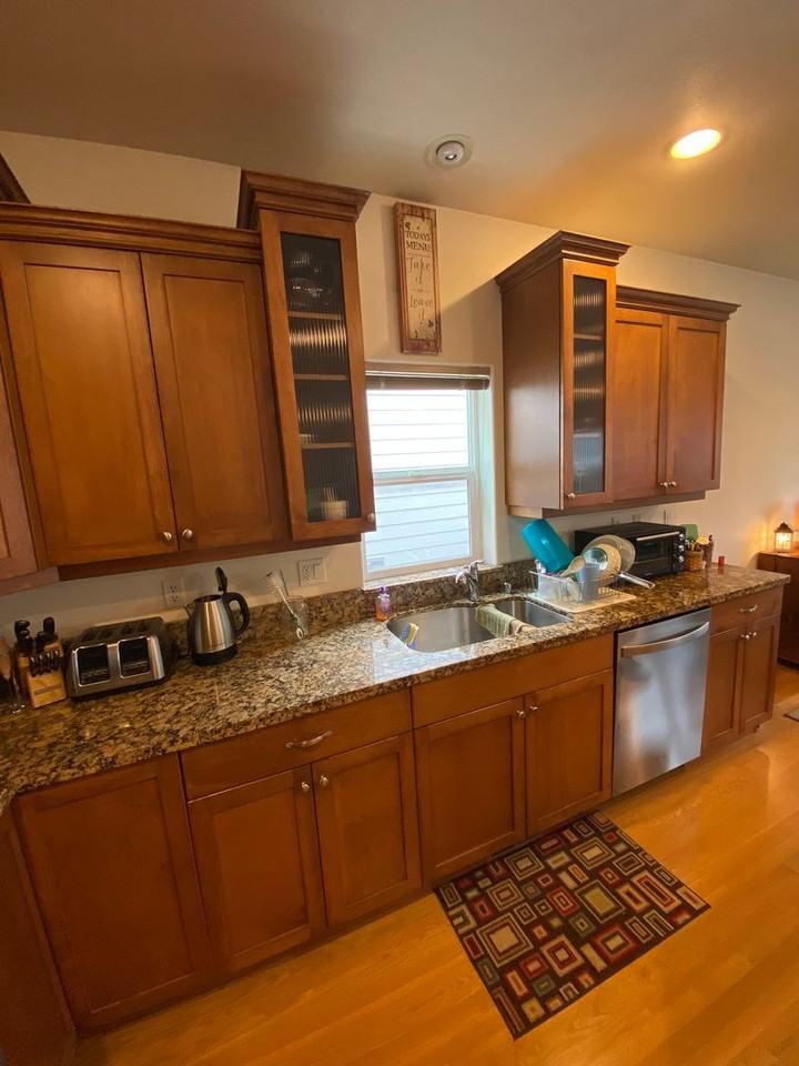 615 Darby Dr - Photo 3 of 40