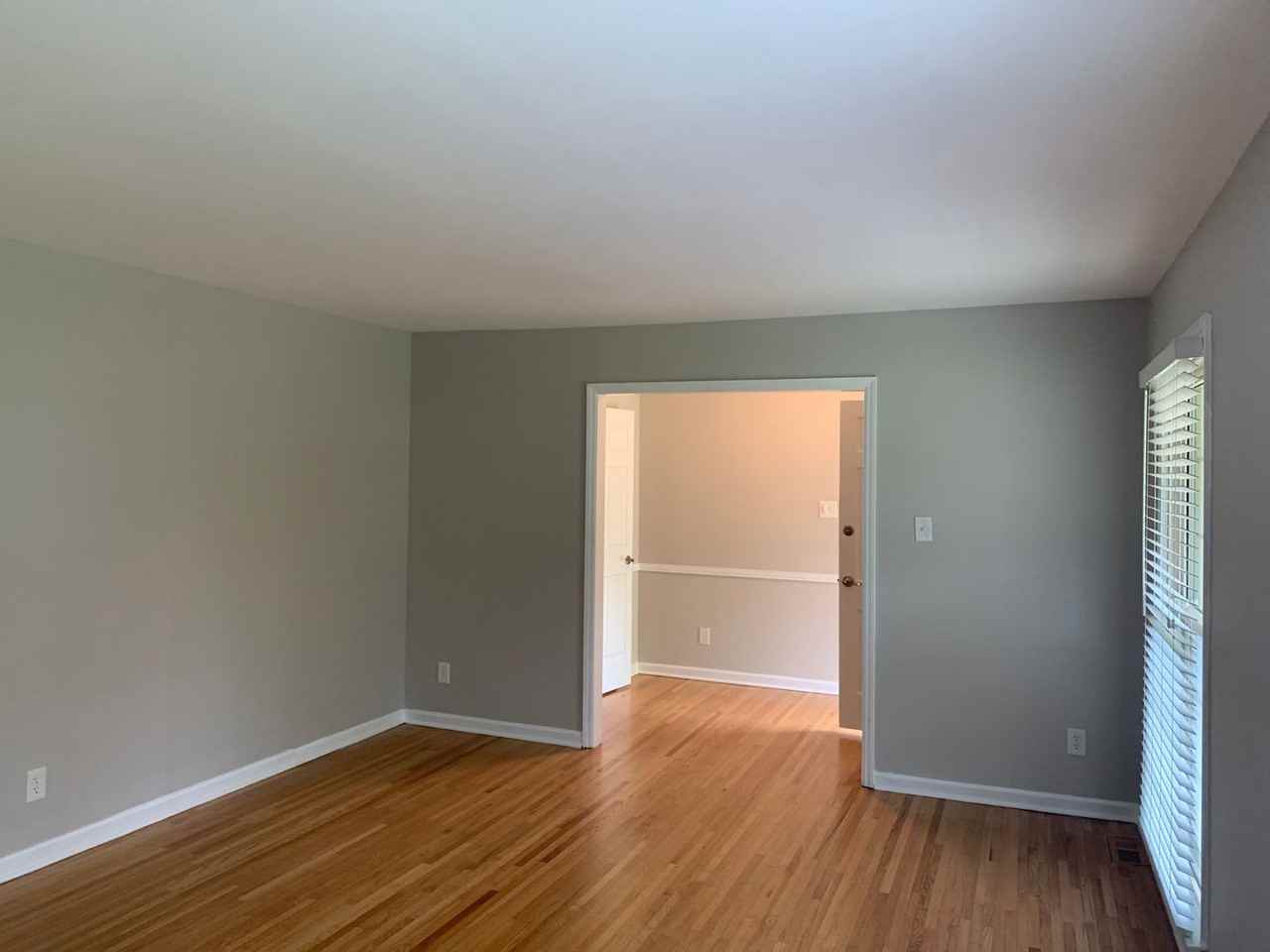 1130 Cheddington Dr - Photo 7 of 28