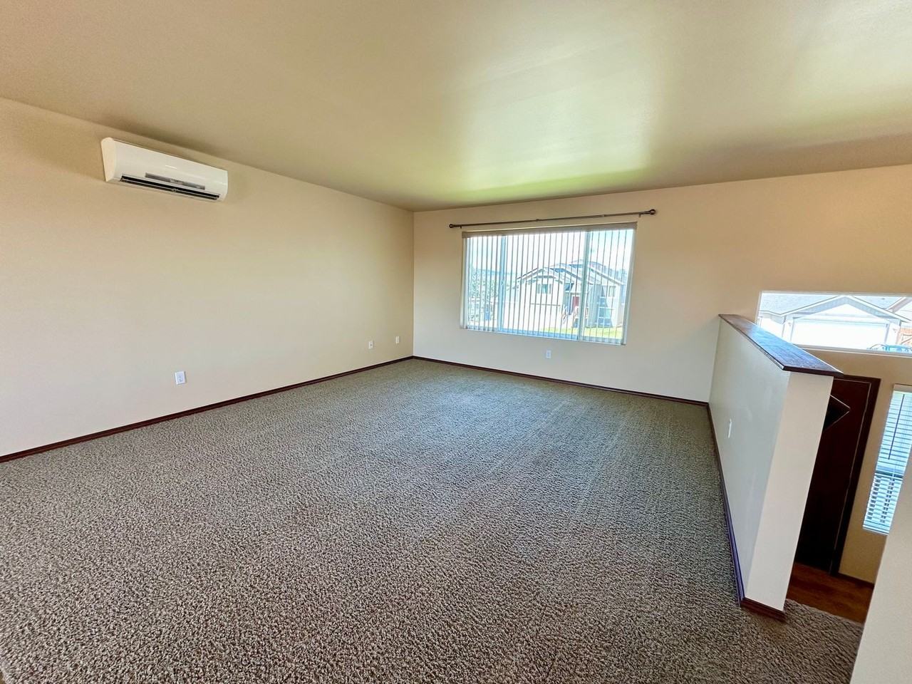 2706 N Susie Ct - Photo 4 of 37