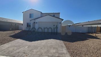 featured image of 2027 E Wetleaf Pl