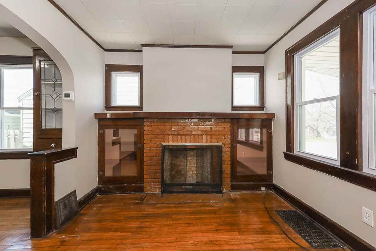 17204 Mapleboro Ave - Photo 2 of 30