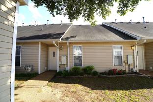 131 Lake Chateau Dr - Photo 1 of 1