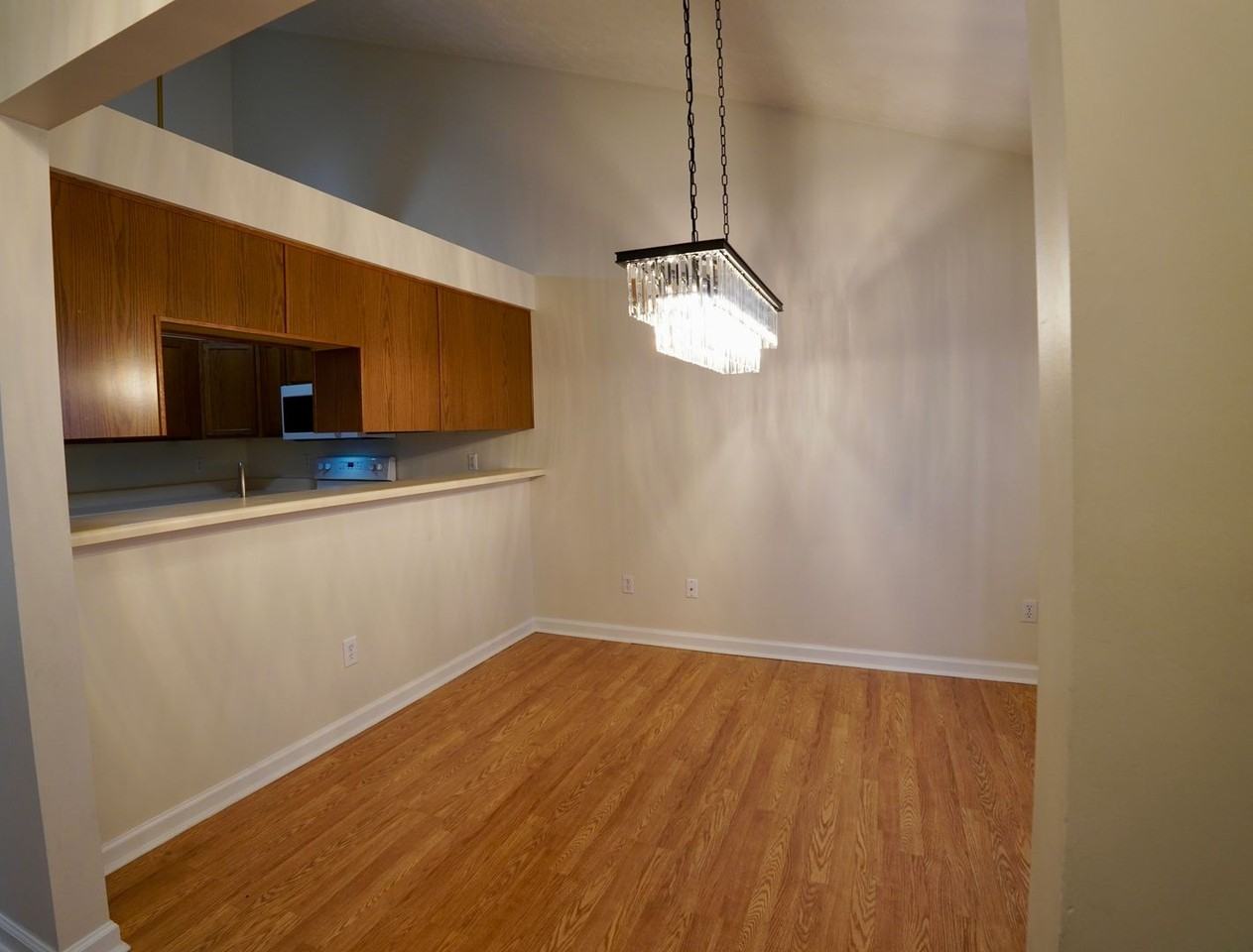 131 Lake Chateau Dr - Photo 4 of 30