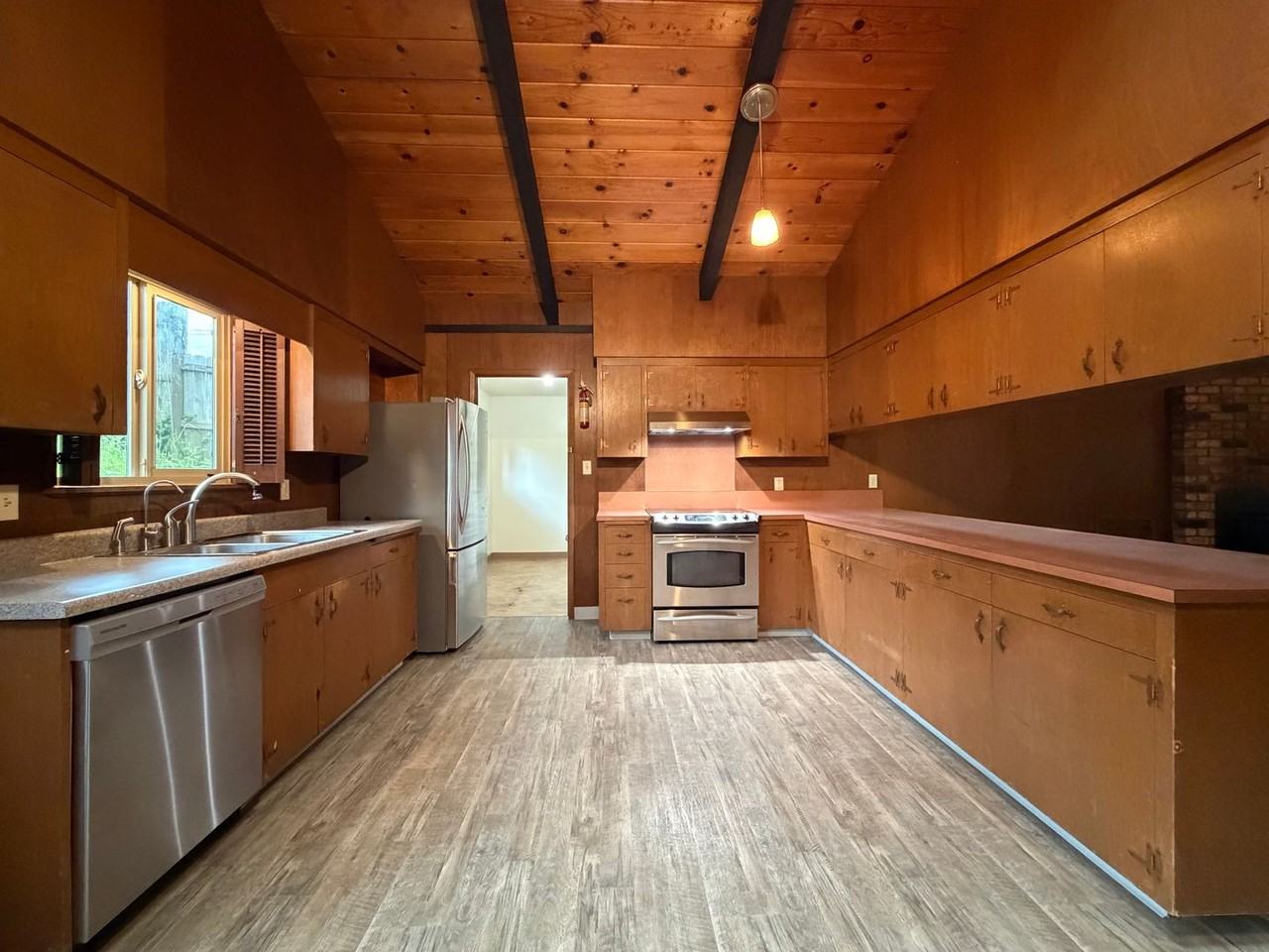 3125 P St - Photo 2 of 15