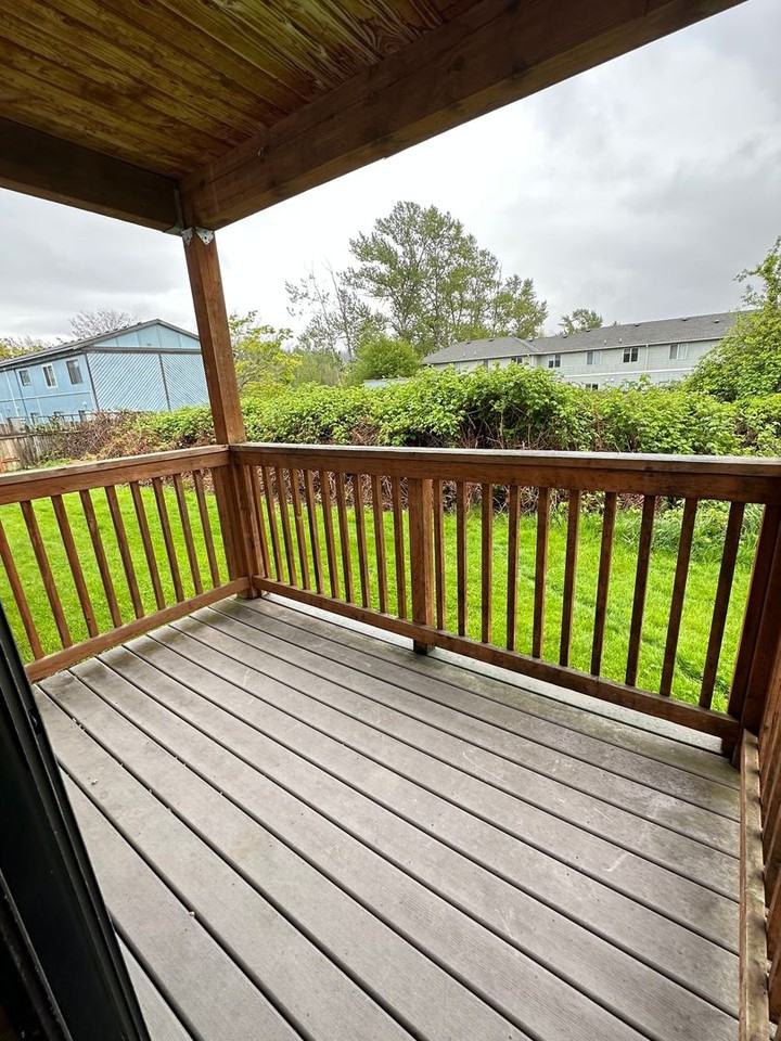 1730 Texas St #1 - Photo 5 of 13