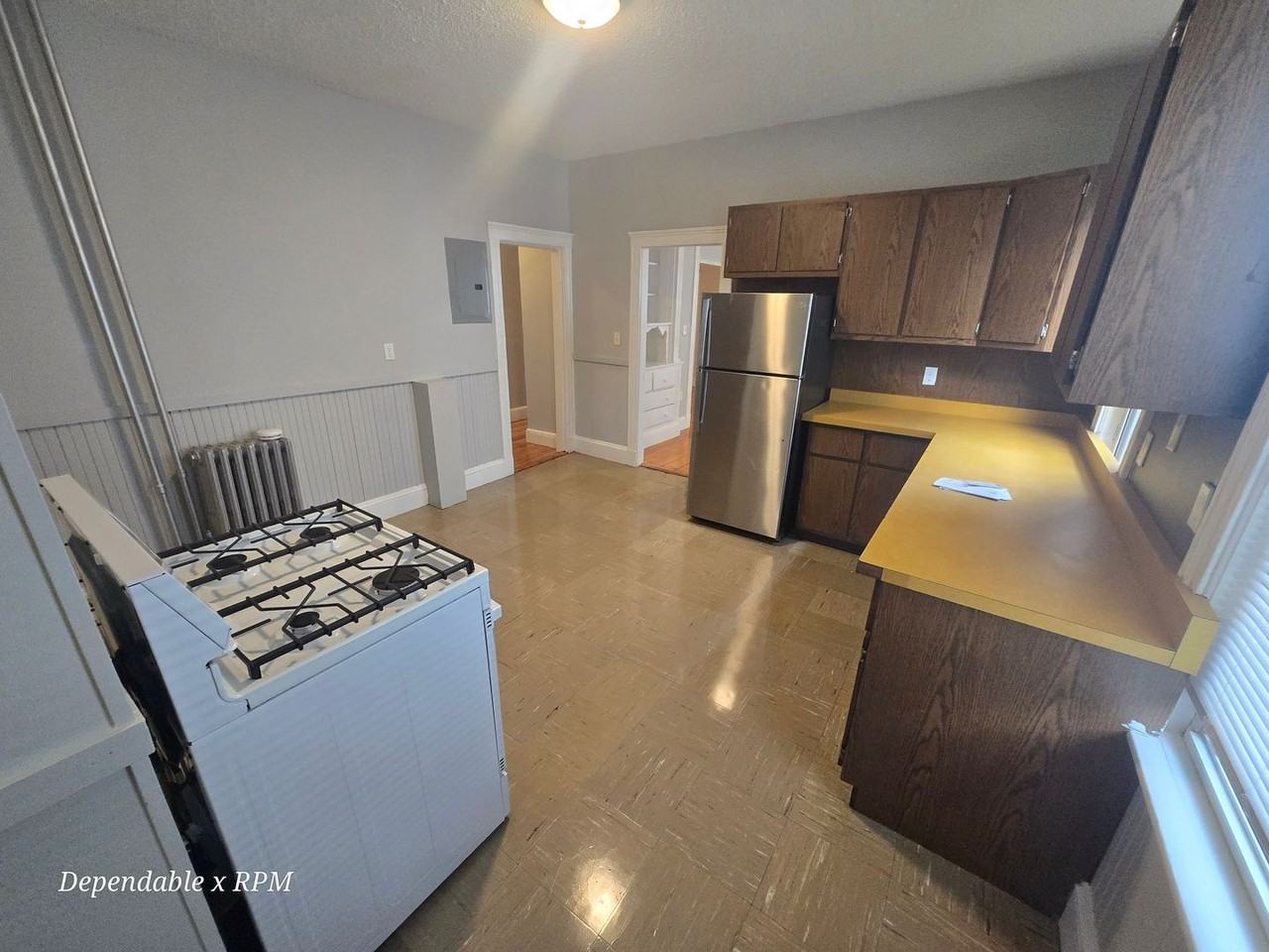 21 Theodore St - Photo 2 of 15