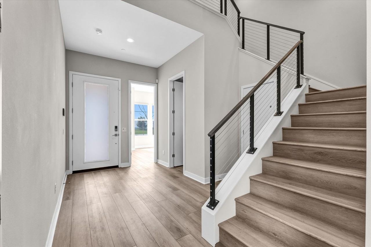 418 Sycamore St - Photo 7 of 50