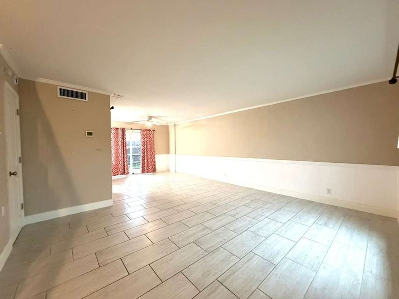 7322 Oak Manor Dr - Photo 2 of 17