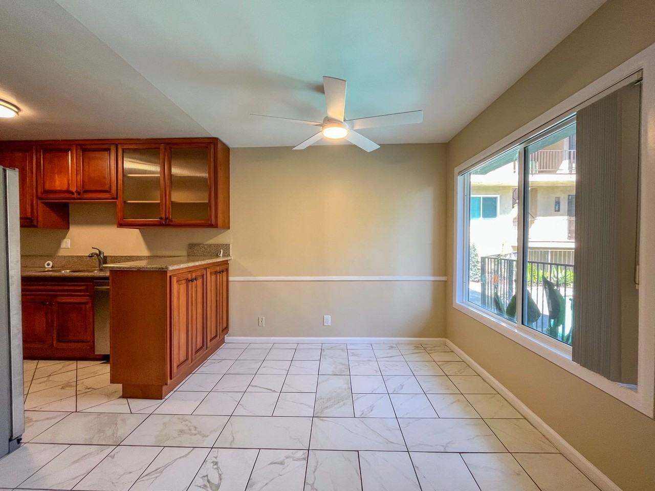 4601 Coliseum St - Photo 7 of 24