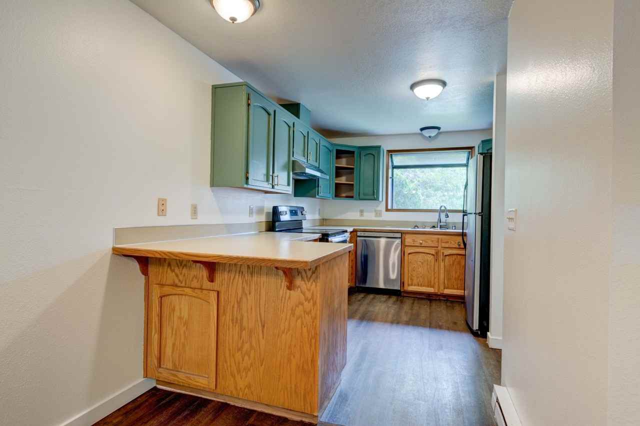 1282 Nw Lanyard Loop #2 - Photo 2 of 28