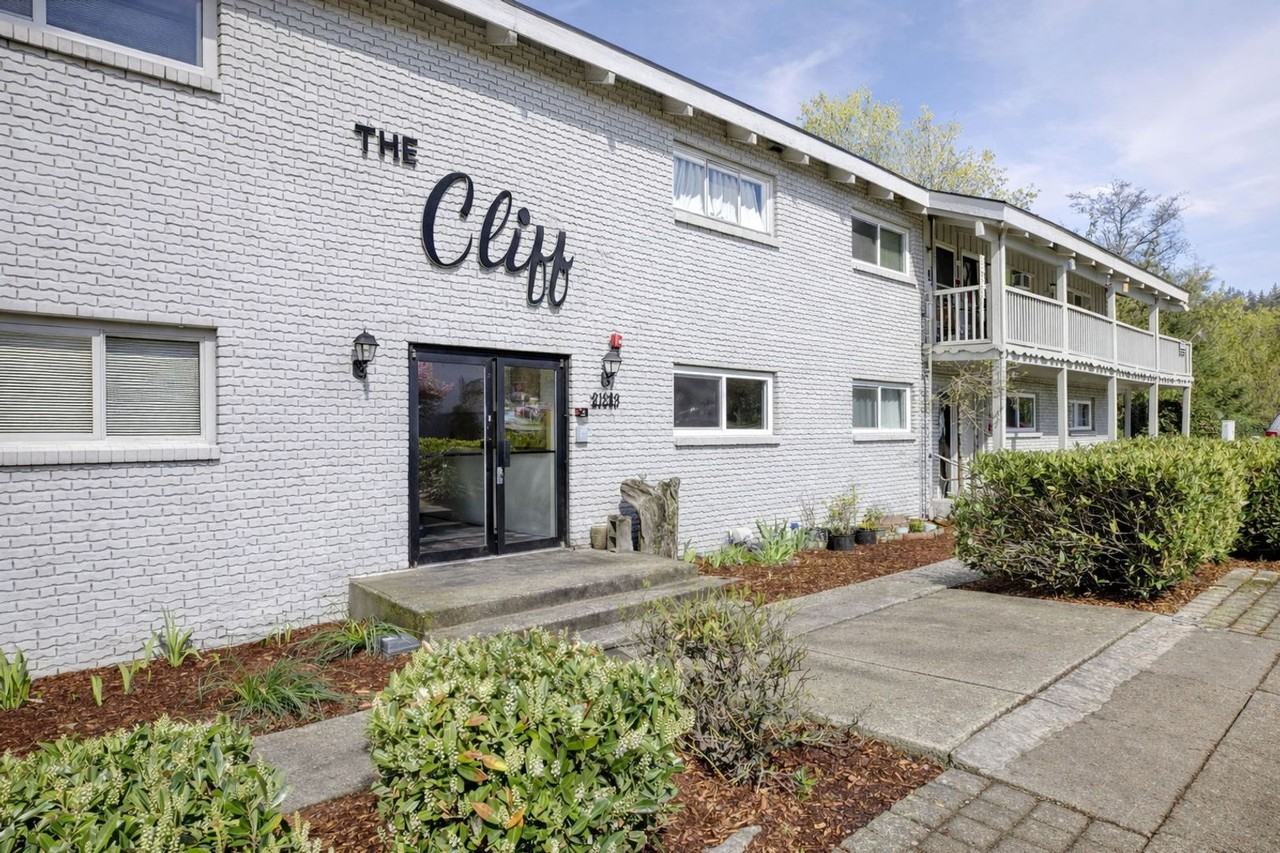 The Cliff Apartments - Photo 2 of 50