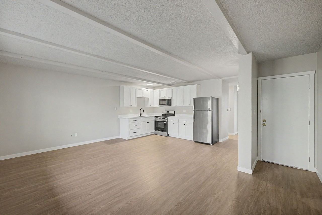 The Cliff Apartments - Photo 6 of 50