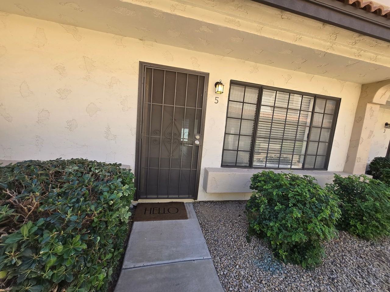 2955 N Oregon St - Photo 2 of 27