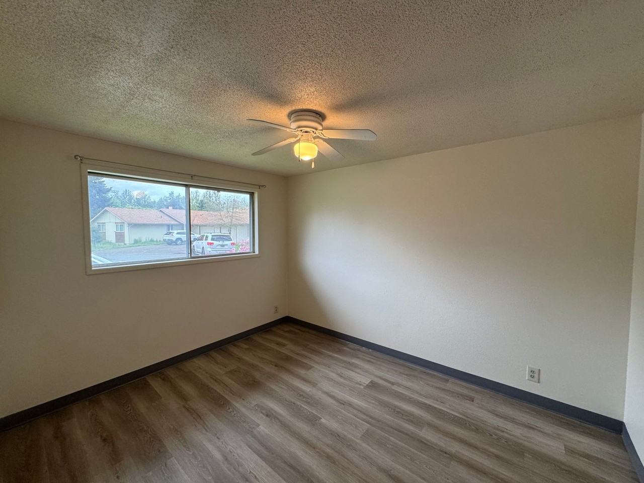 2545 Benson Ln - Photo 6 of 17