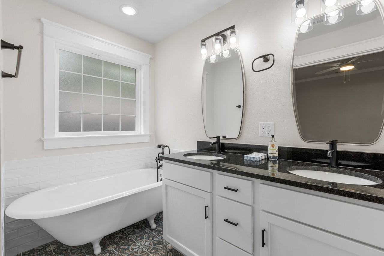 804 N 7th St - Photo 3 of 43