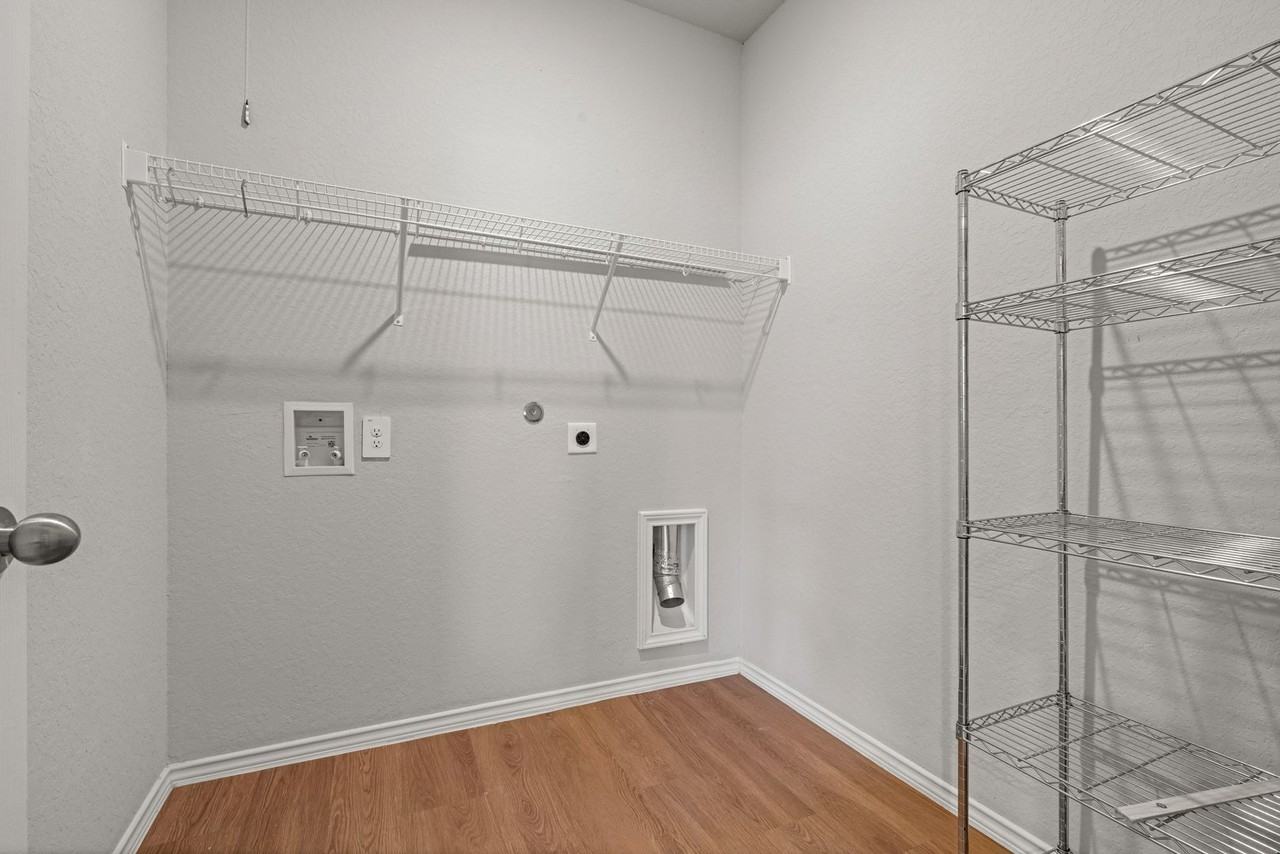 14606 Hackamore Way - Photo 6 of 18