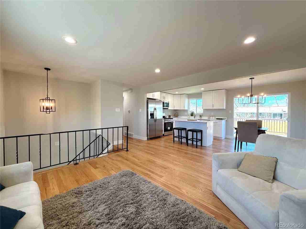 8427 Eaton St - Photo 2 of 24