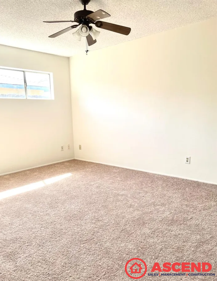 2213 Dayton Ave - Photo 5 of 8