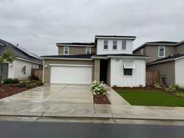 featured image of 997 Pioneer Dr W