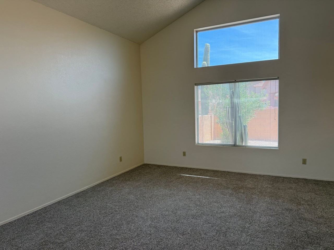 3579 W Sky Ridge Loop - Photo 5 of 25