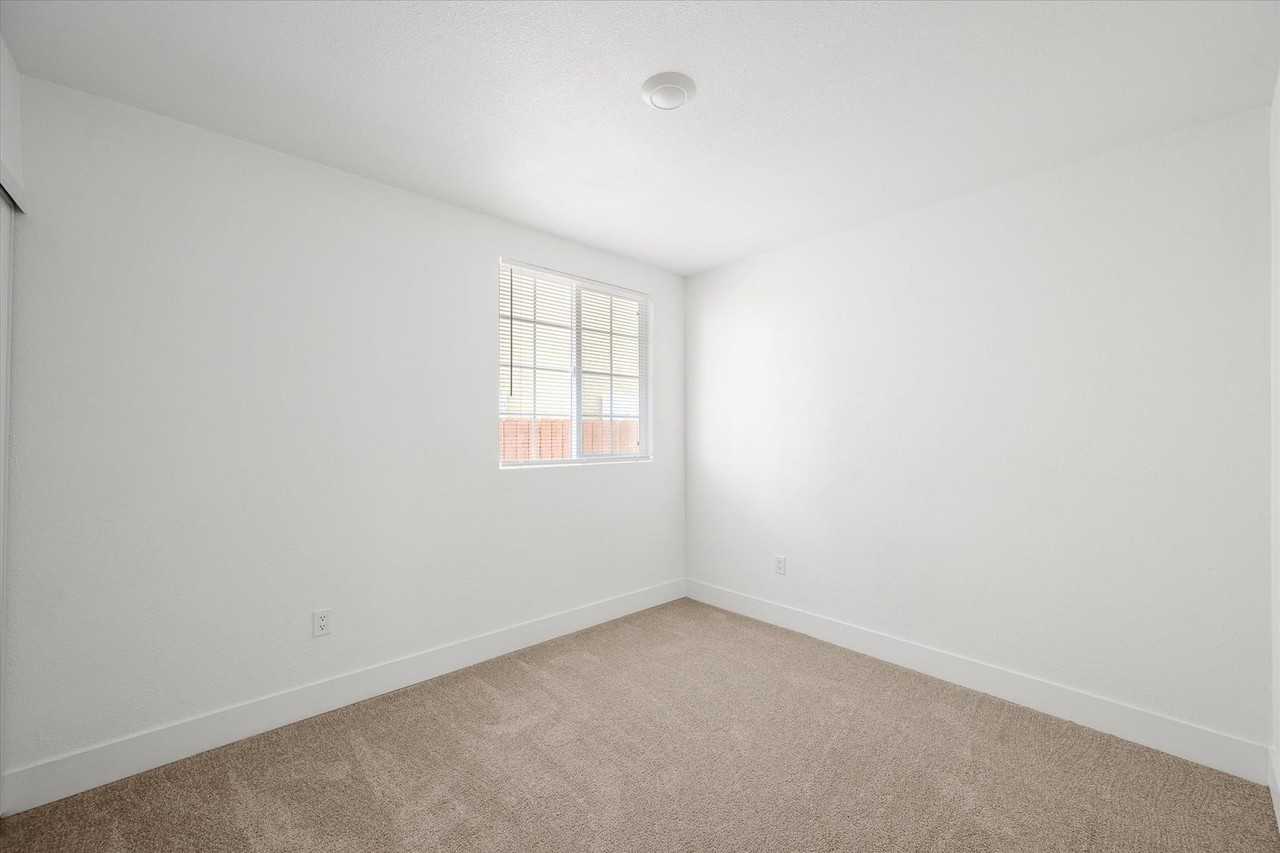 (TG)Tenth St 623 - Photo 7 of 19