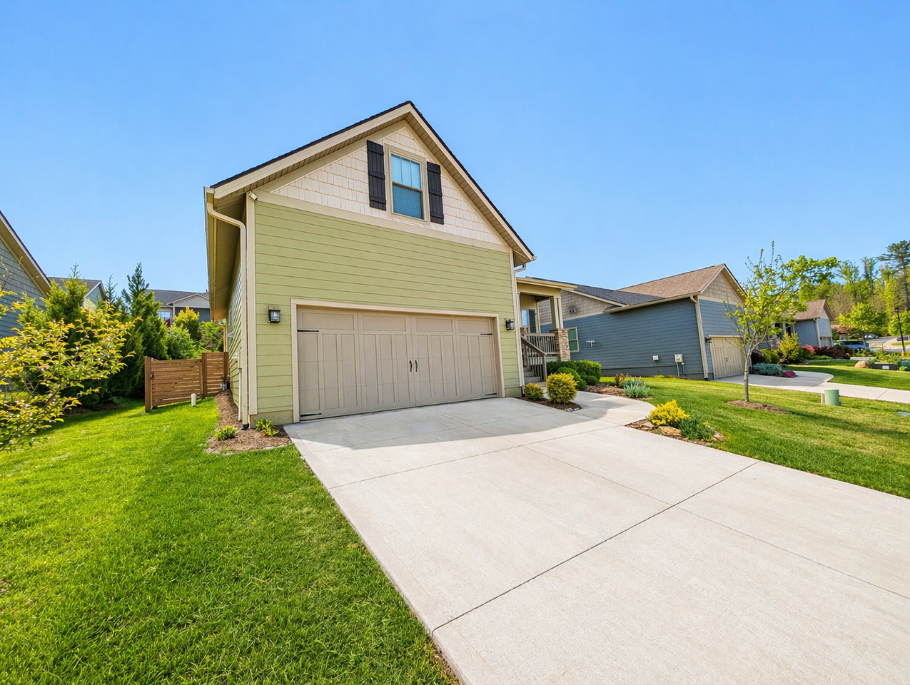 20 Sandstone Dr - Photo 2 of 29