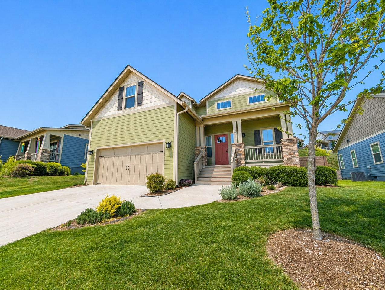 20 Sandstone Dr - Photo 3 of 29