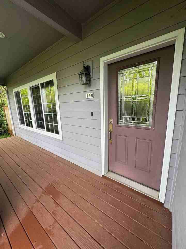 160 W Lexington Ave - Photo 2 of 37