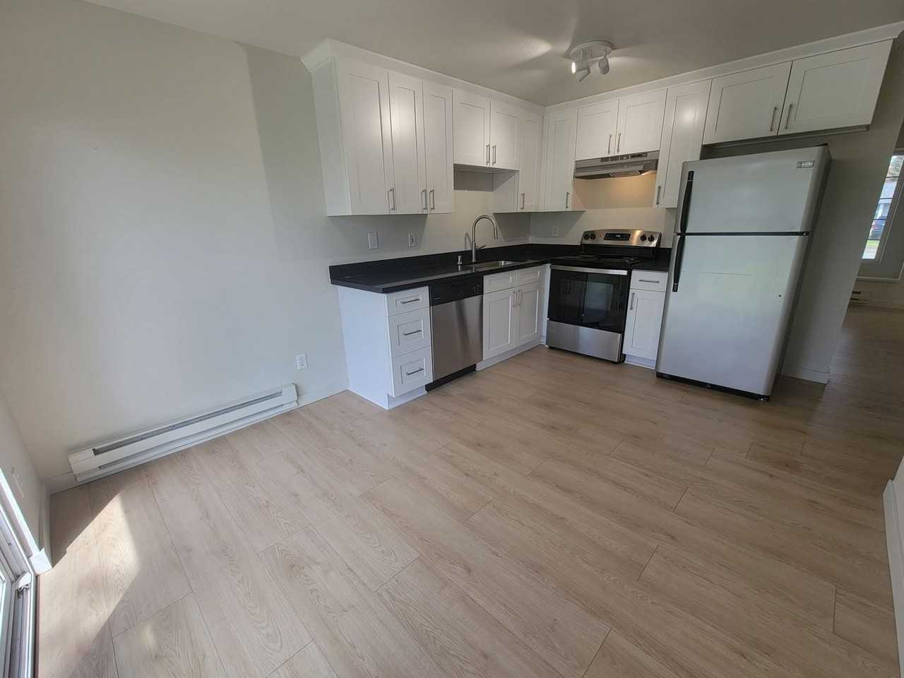 11514 19th Avenue Ct S - Photo 4 of 15