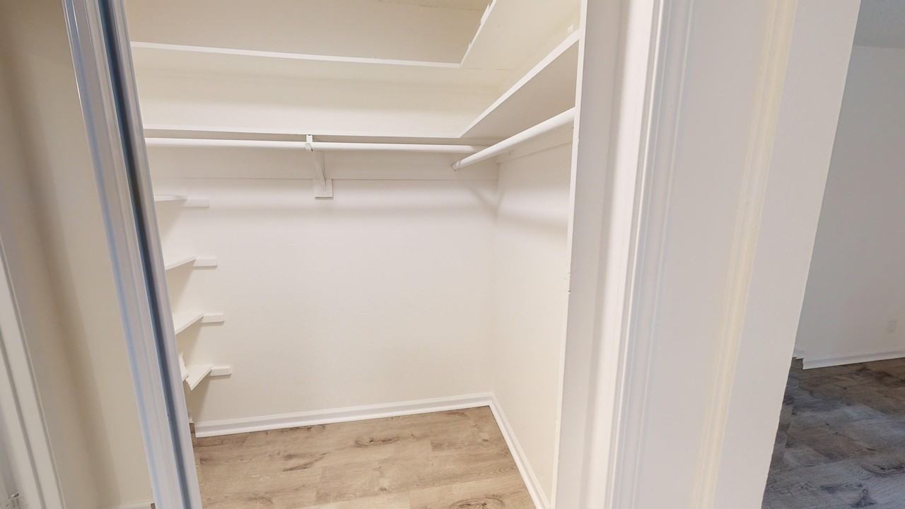 1771 Highland Place - Photo 5 of 48