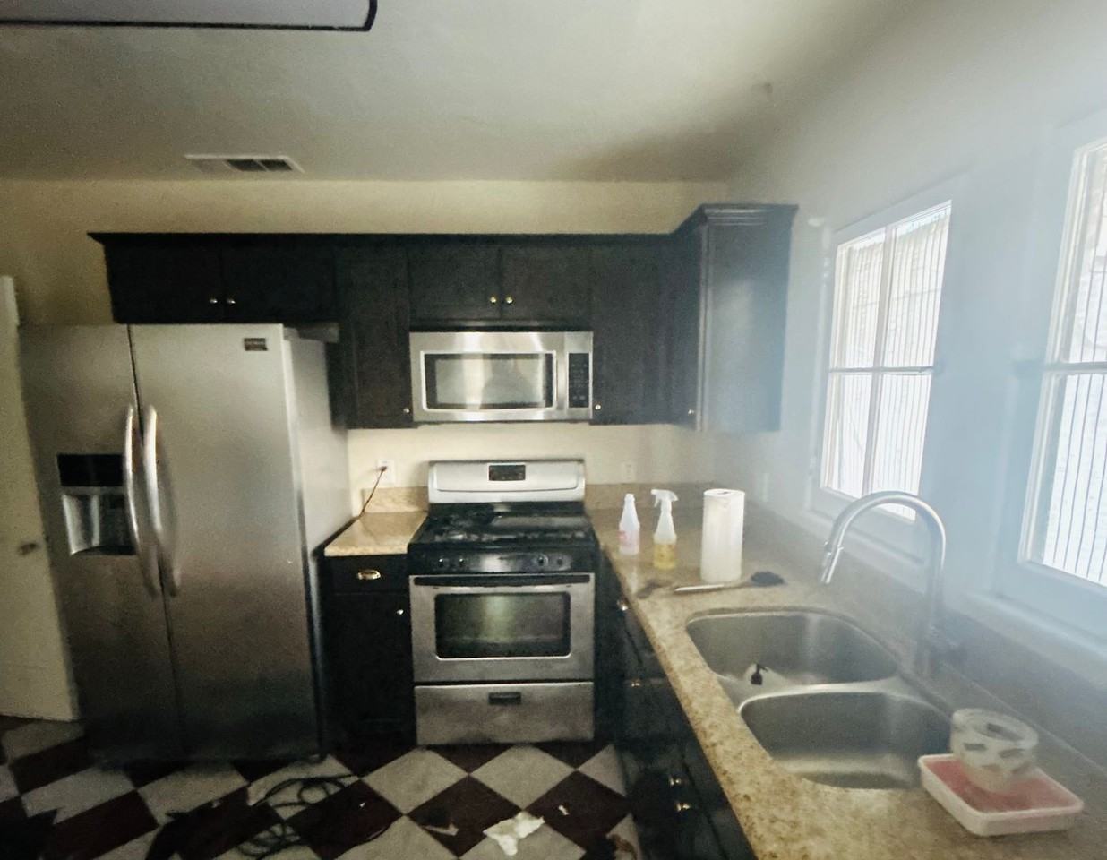 6332 Brockton Ave - Photo 2 of 8