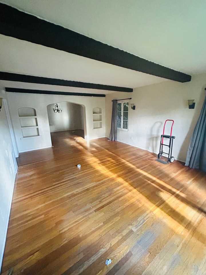 6332 Brockton Ave - Photo 7 of 8