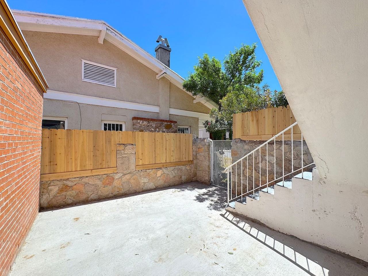 2801 Wheeling Ave #C - Photo 2 of 19