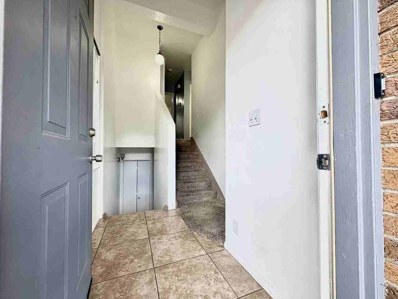 5441 S 1300 E - Photo 4 of 18