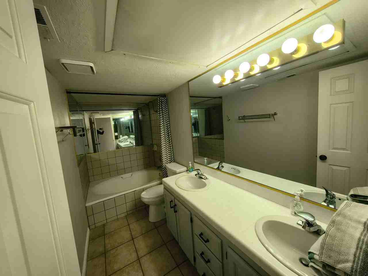 860 S Village Rd #L11 - Photo 6 of 33