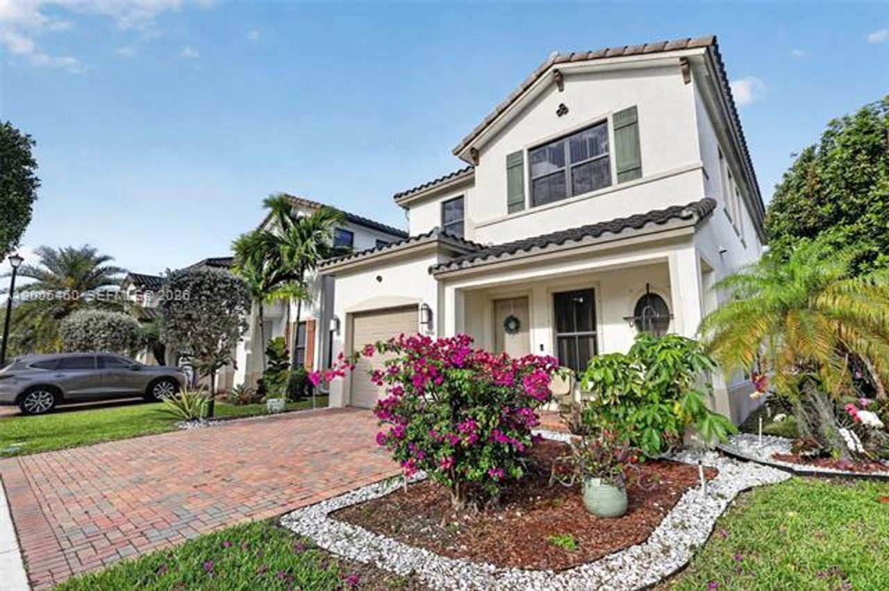 9886 W 34th Ave - Photo 3 of 43