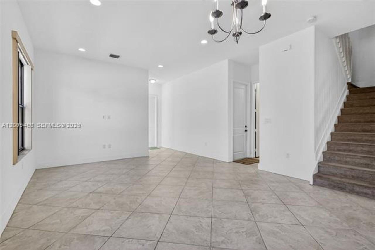 9886 W 34th Ave - Photo 5 of 43