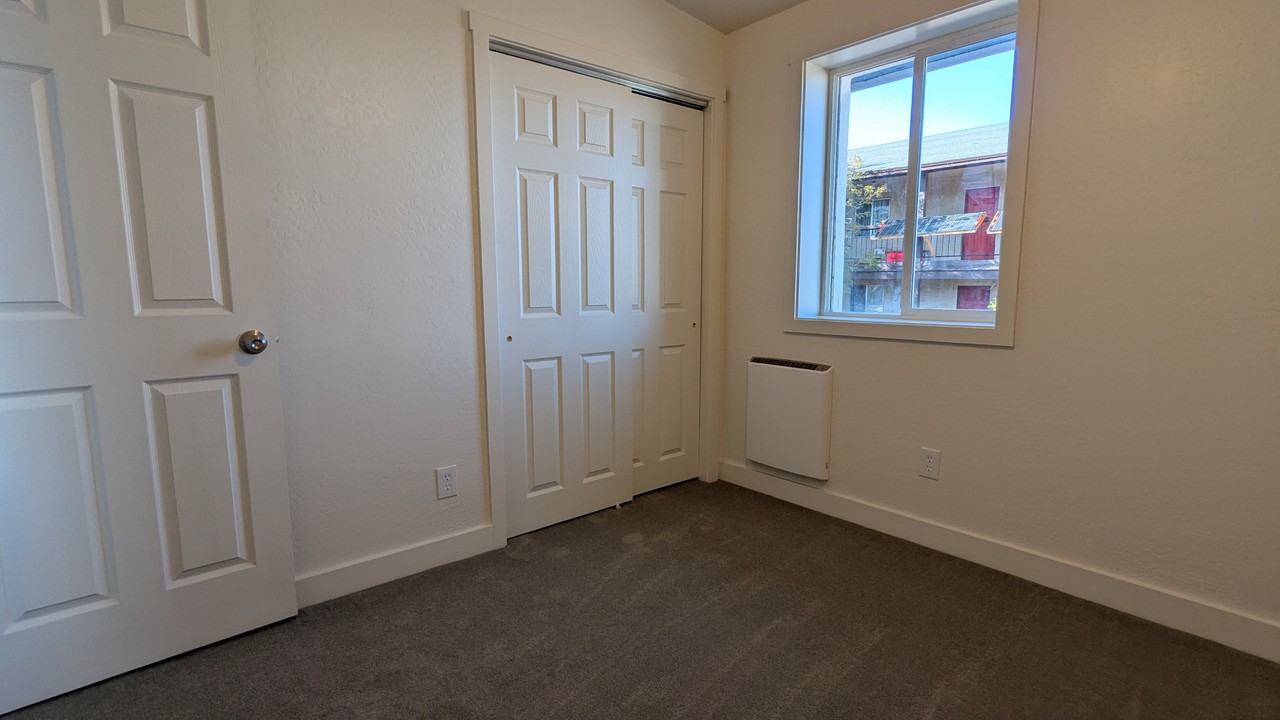 53 S Chiricahua Dr #2 - Photo 4 of 6