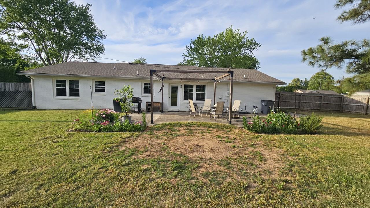 156 Davis Ln #MAIN - Photo 4 of 14