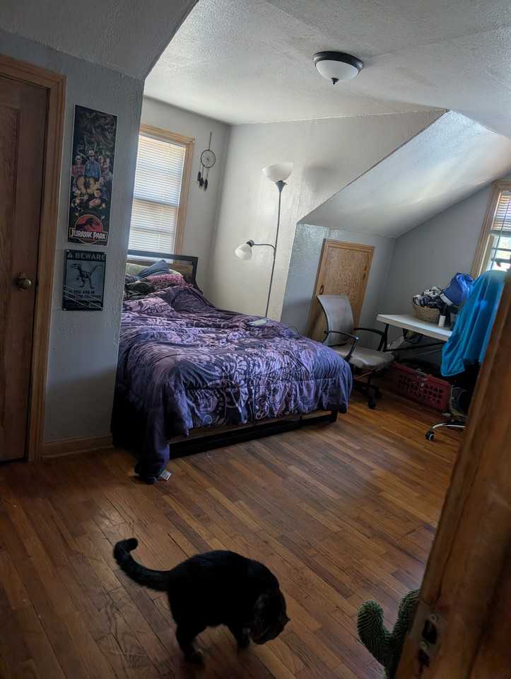 206 Ash St #D - Photo 2 of 9